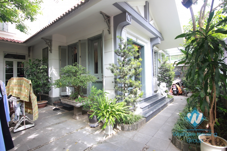 Spacious villa with 500 sqm living space for rent in Tay Ho, Hanoi